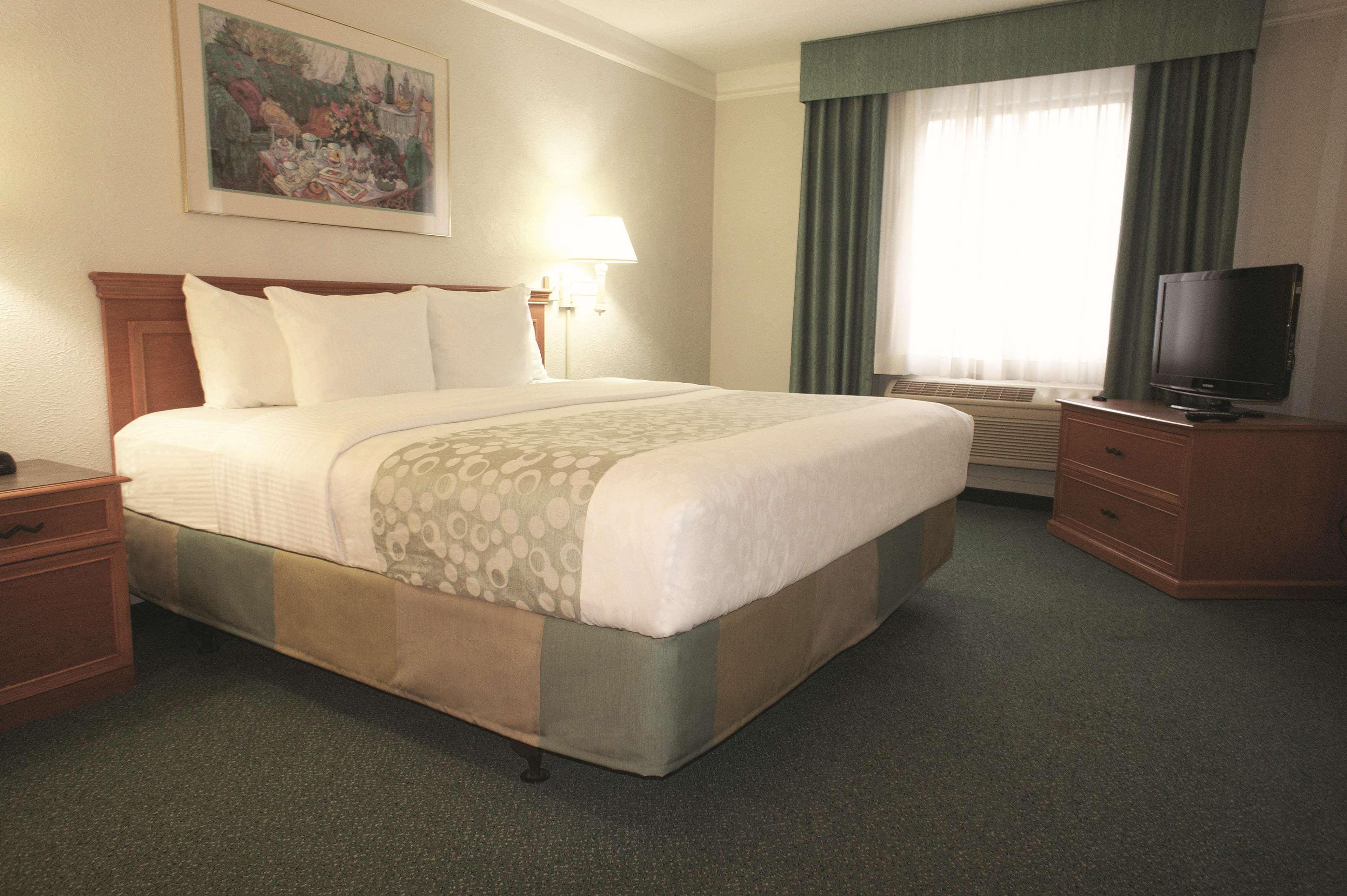 La Quinta Inn By Wyndham Columbus Airport Area Eksteriør billede