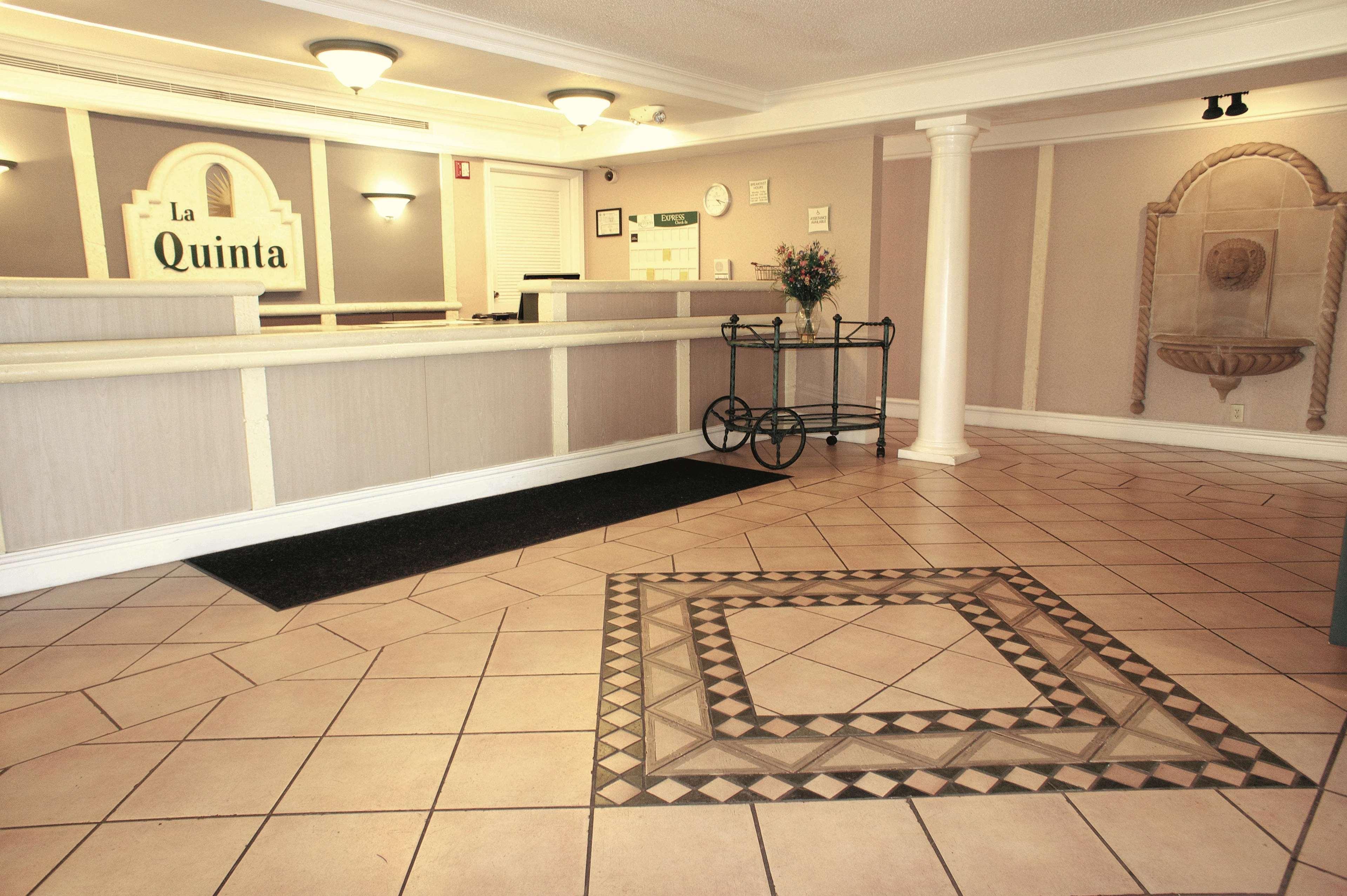 La Quinta Inn By Wyndham Columbus Airport Area Eksteriør billede