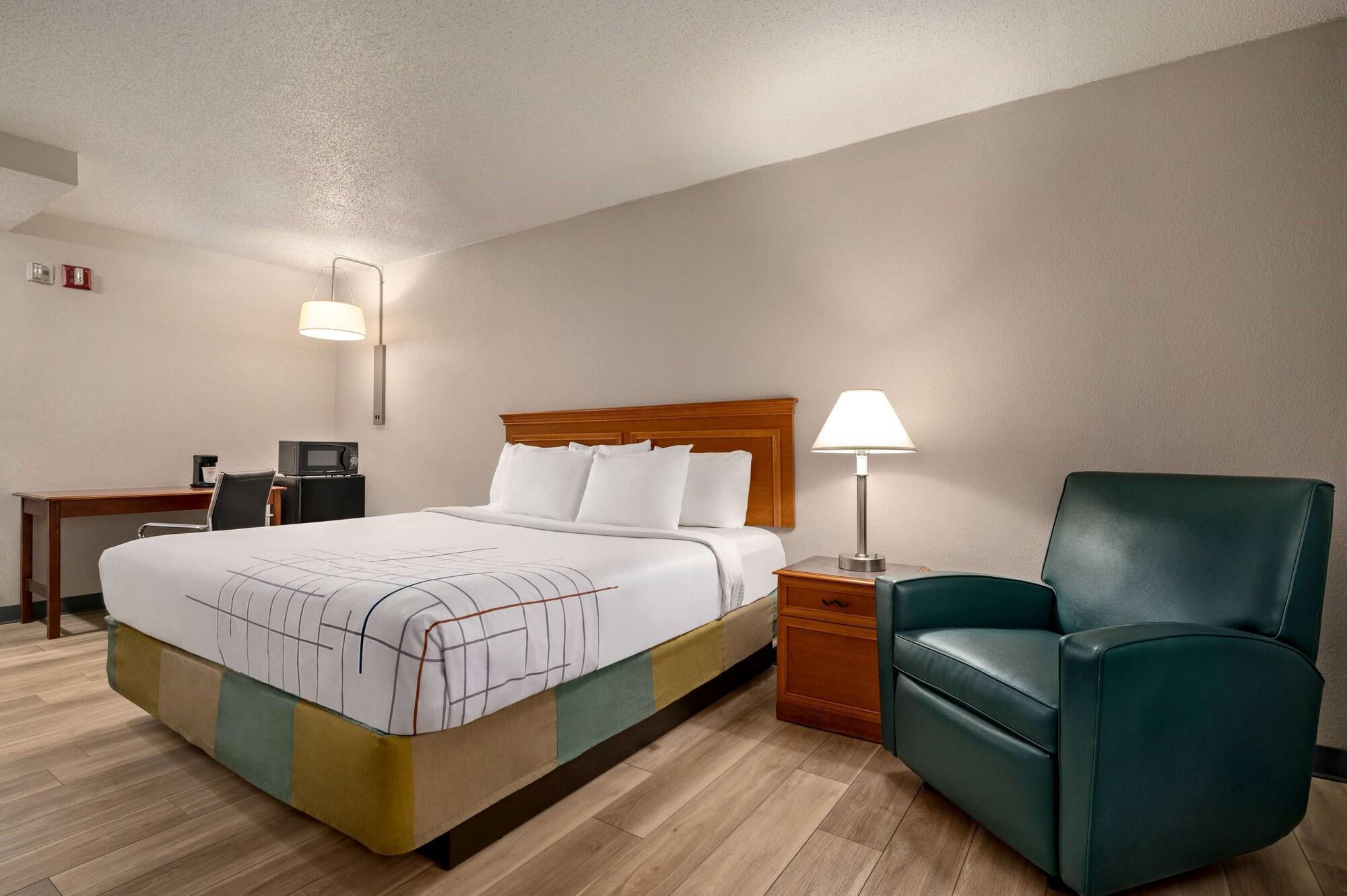 La Quinta Inn By Wyndham Columbus Airport Area Eksteriør billede