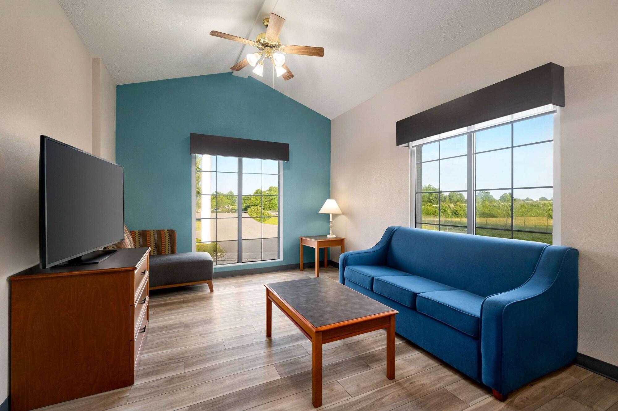 La Quinta Inn By Wyndham Columbus Airport Area Eksteriør billede