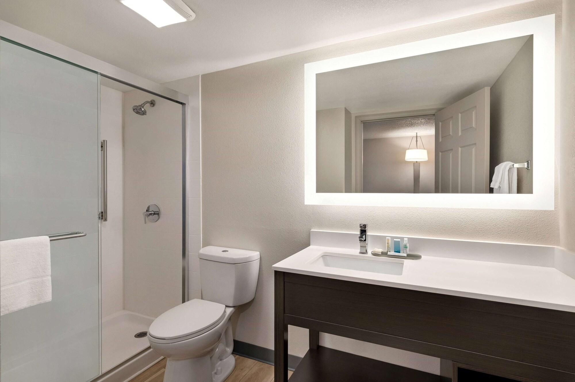 La Quinta Inn By Wyndham Columbus Airport Area Eksteriør billede